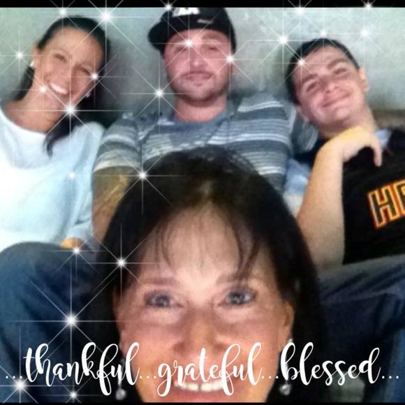 Meet your Posher, June - Picture 1 of 1